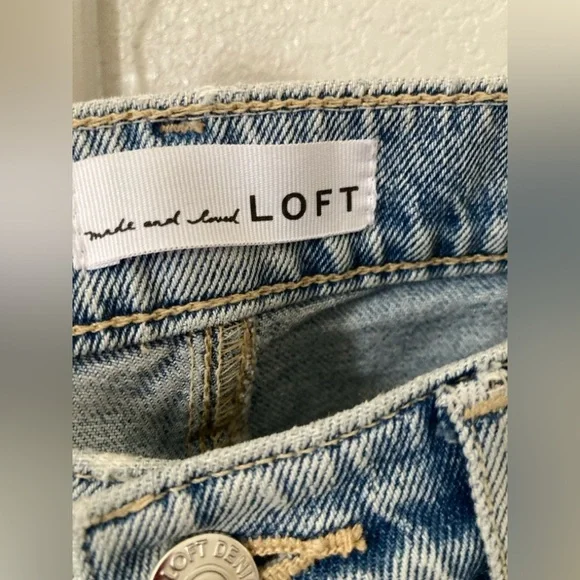 LOFT Straight Leg Jeans with Patchwork and Raw Hem Size 25 - Picture 5 of 9